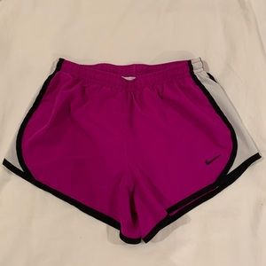 Nike Girls’ Dry Tempo Running Shorts